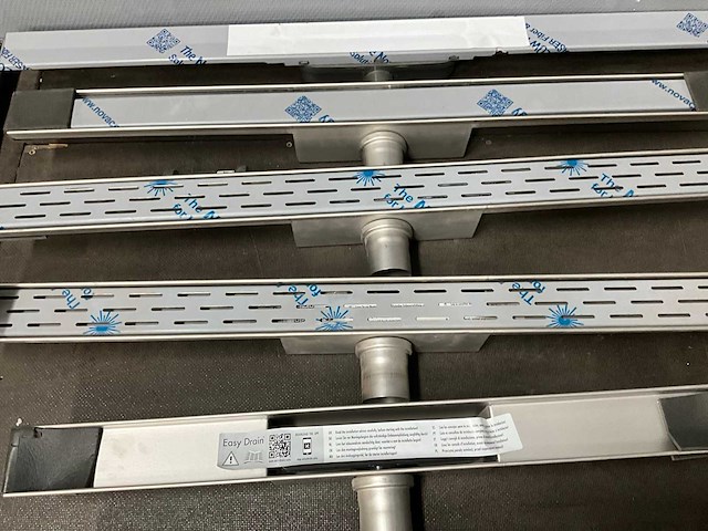 Tegel drains & douchegoten (15x) - afbeelding 2 van  7