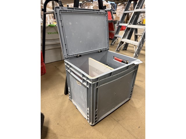 Tegel levelling clips in krat - afbeelding 1 van  5