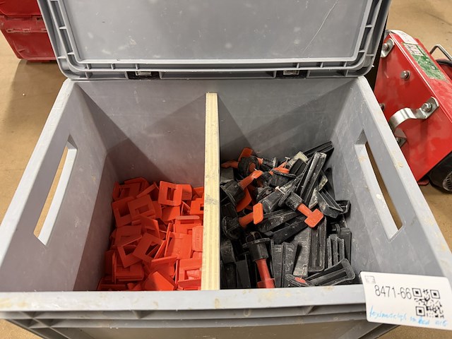 Tegel levelling clips in krat - afbeelding 3 van  5