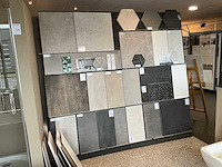 Tegel samplekast en diverse tegeldisplays - afbeelding 3 van  12