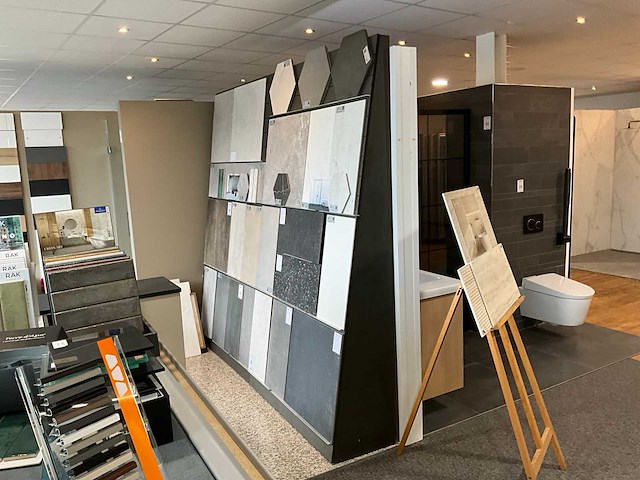 Tegel samplekast en diverse tegeldisplays - afbeelding 4 van  12