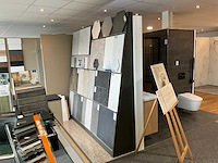 Tegel samplekast en diverse tegeldisplays - afbeelding 4 van  12