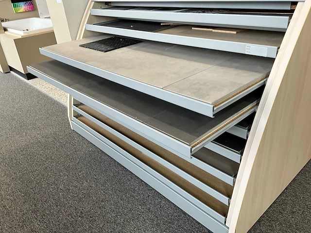 Tegel samplekast en diverse tegeldisplays - afbeelding 7 van  12