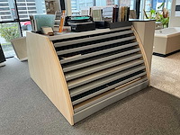 Tegel samplekast en diverse tegeldisplays - afbeelding 8 van  12