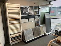 Tegel samplekast en diverse tegeldisplays - afbeelding 9 van  12
