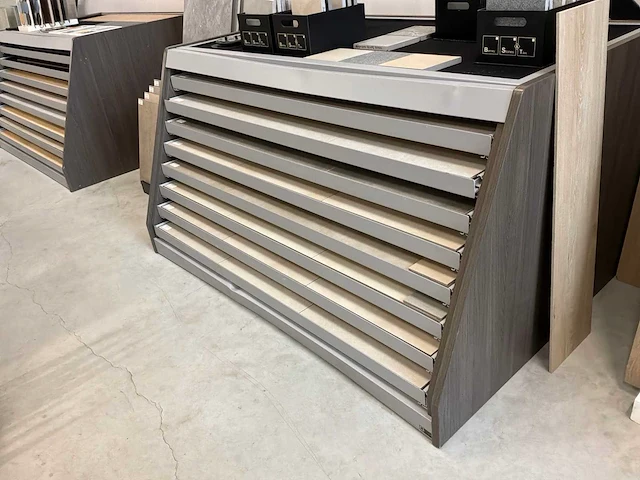 Tegel showroom kast (3x) - afbeelding 2 van  5