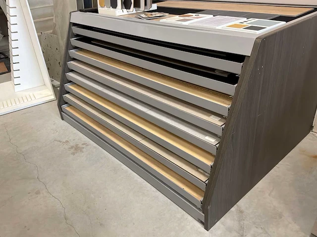 Tegel showroom kast (3x) - afbeelding 5 van  5