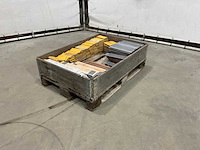 Tegel strips - afbeelding 1 van  8