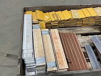 Tegel strips - afbeelding 8 van  8