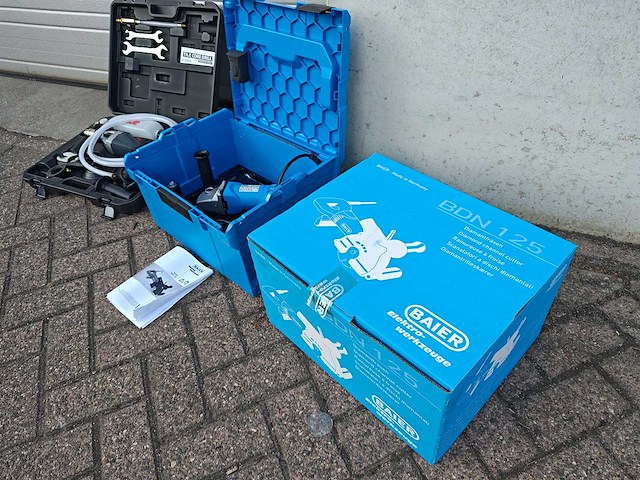 Tegelboormachine en sleuvenzaagmachine - afbeelding 7 van  13