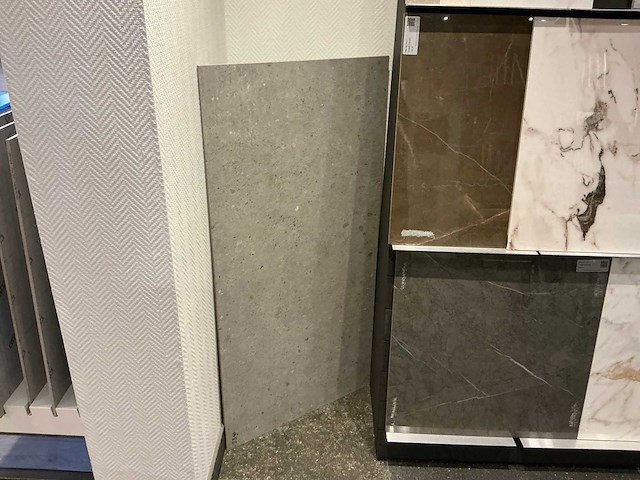 Tegeldisplay met inhoud - afbeelding 2 van  6