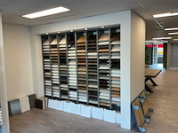 Tegeldisplay opstelling met inhoud - afbeelding 1 van  6