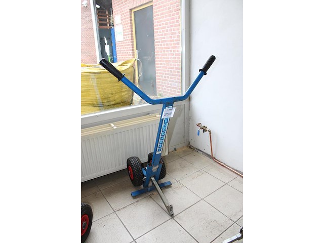 Tegeldonkey. let op: mist gedeelte klemstang. - afbeelding 2 van  2