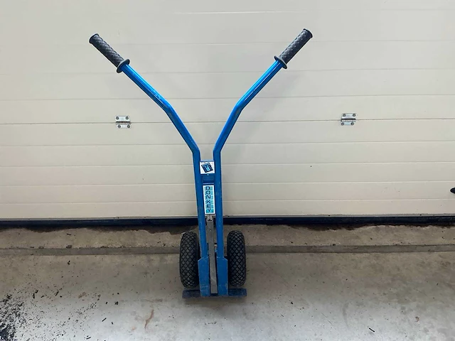 Tegeldonkey - afbeelding 1 van  4