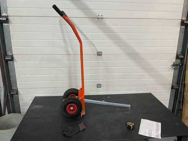 Tegeldonkie - afbeelding 1 van  2