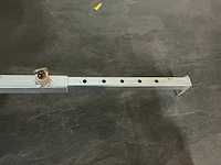 Tegeldonkie - afbeelding 2 van  2