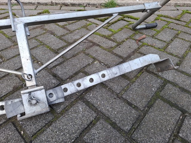 Tegelklem - afbeelding 4 van  4