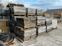 Tegels (176 m2) - afbeelding 2 van  4