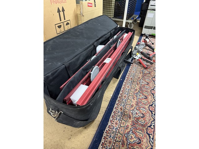 Tegelsnijder, snijsysteem voor het snijden en breken van grootformaat en slab tegels rubi, slab cutter g3 - afbeelding 2 van  5