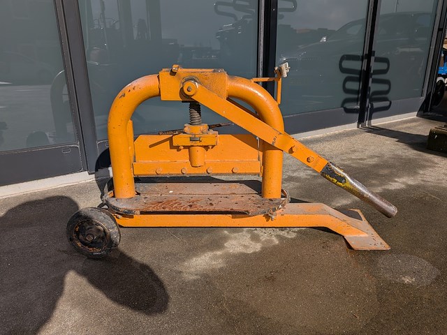 Tegelsnijder - afbeelding 2 van  7