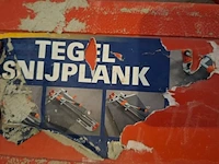 Tegelsnijder - afbeelding 7 van  7