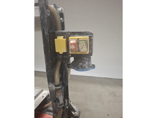 Tegeltafelzaag verstelbaar 1000mm 230v gölz, gs350a-120, bouwjaar 2022 - afbeelding 8 van  10