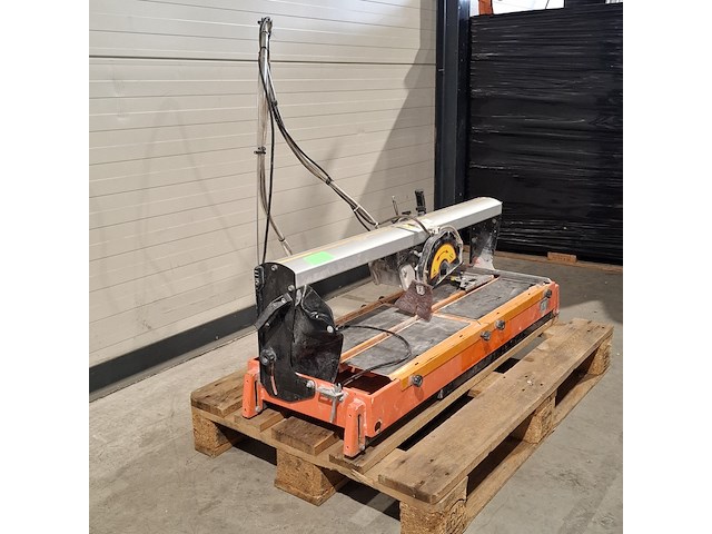Tegeltafelzaag verstelbaar groot l=950mm/h40mm ~ battipav, vip 290, bouwjaar 2017 - afbeelding 4 van  9