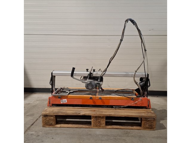 Tegeltafelzaag verstelbaar groot l=950mm/h40mm ~ battipav, vip 290, bouwjaar 2017 - afbeelding 6 van  9