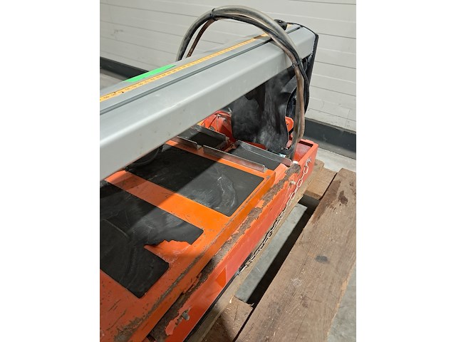 Tegeltafelzaag verstelbaar groot l=950mm/h40mm ~ battipav, vip 290, bouwjaar 2018 - afbeelding 5 van  7