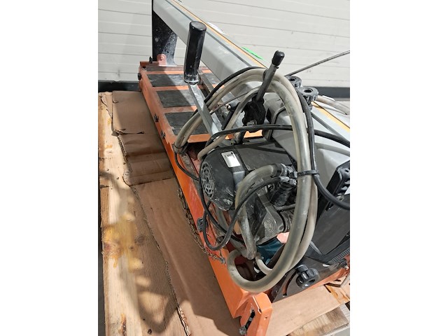 Tegeltafelzaag verstelbaar groot l=950mm/h40mm ~ battipav, vip 290, bouwjaar 2018 - afbeelding 2 van  7