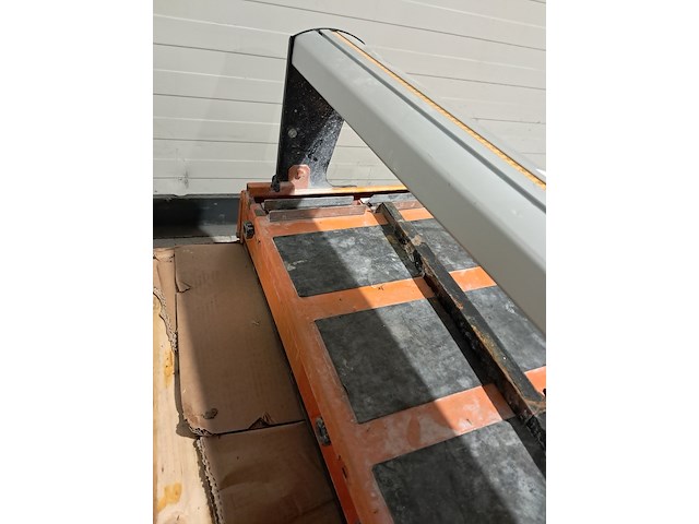 Tegeltafelzaag verstelbaar groot l=950mm/h40mm ~ battipav, vip 290, bouwjaar 2018 - afbeelding 5 van  7