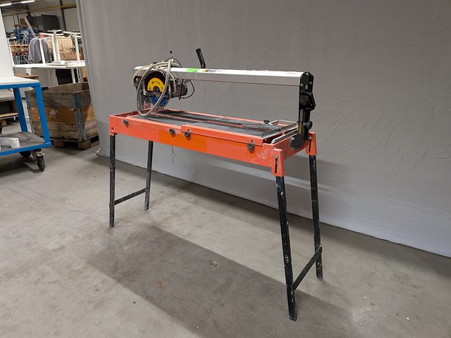Tegeltafelzaag verstelbaar groot l=950mm/h40mm ~ battipav, vip 290, bouwjaar 2018 - afbeelding 2 van  7