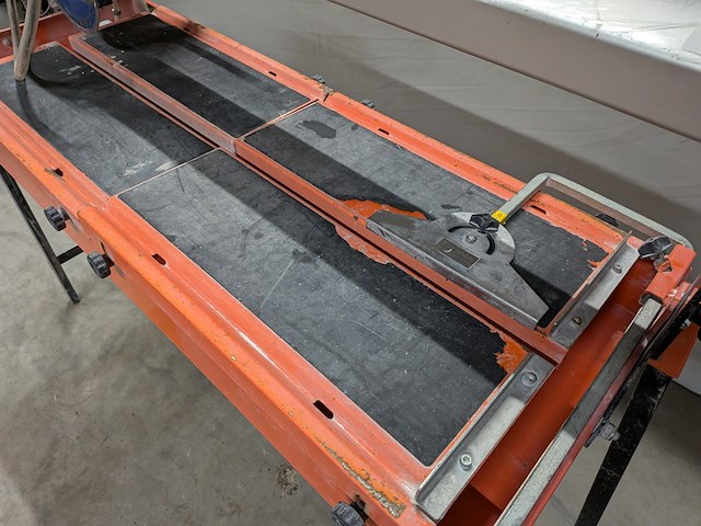 Tegeltafelzaag verstelbaar groot l=950mm/h40mm ~ battipav, vip 290, bouwjaar 2018 - afbeelding 5 van  7