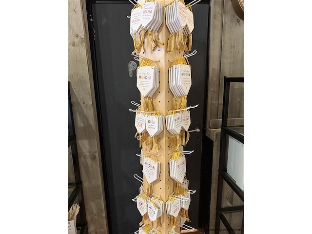 Tegeltjes met verschillende teksten in de mix, 384 stuks - afbeelding 1 van  6