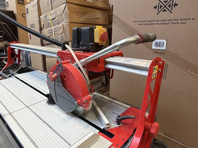 Tegelzaagmachine rubi, dc-250 python 1200 - afbeelding 4 van  8