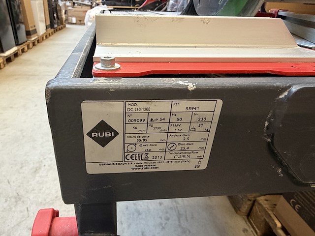 Tegelzaagmachine rubi, dc-250 python 1200 - afbeelding 5 van  8