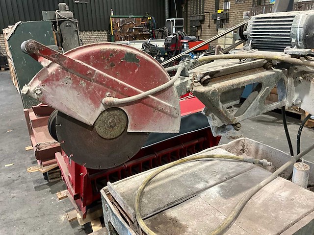 Tegelzaagmachine - afbeelding 5 van  7