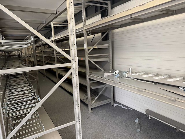 Tegometall winkelstelling - afbeelding 14 van  18