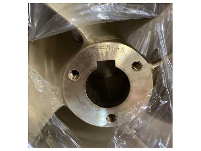 Teignbridge 4 -blade nibral propeller 550 x 565 rh - ppr13483 - afbeelding 1 van  1