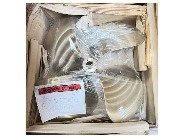 Teignbridge 4 -blade nibral propeller 620 x 880 l - 33255043 - afbeelding 3 van  3