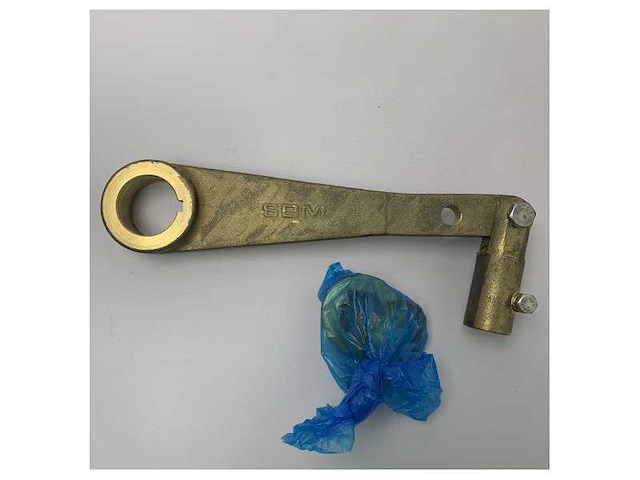 Teignbridge | riva sp430 50 mm brass stern mount rudder port with tiller arm - afbeelding 1 van  1