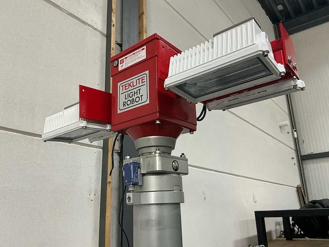 Teklite light robot 33652 autoverlichting - afbeelding 11 van  14
