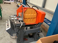 Tekna afkortcirkelzaagachine met aan-afvoerrollenbaan - afbeelding 6 van  7