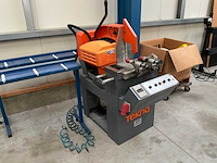 Tekna afkortcirkelzaagachine met aan-afvoerrollenbaan - afbeelding 2 van  7