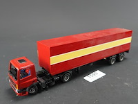 Tekno die-cast schaalmodel van een daf 75vrachtwagen - afbeelding 1 van  4