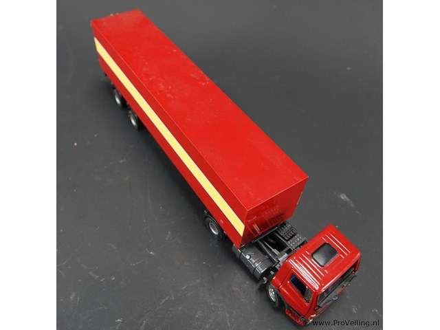 Tekno die-cast schaalmodel van een daf 75vrachtwagen - afbeelding 3 van  4