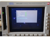 Tektronix - awg 420 - arbitrary waveform generator - afbeelding 6 van  10