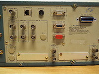 Tektronix - awg 420 - arbitrary waveform generator - afbeelding 10 van  10