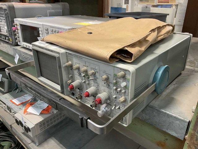 Tektronix an/usm-488 2235 oscilloscope - afbeelding 3 van  3