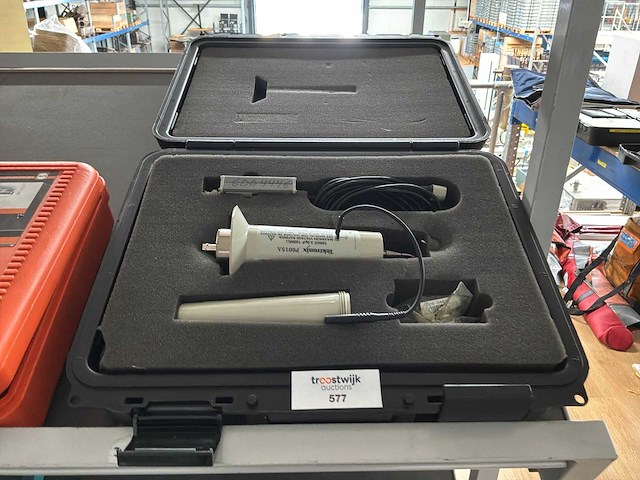 Tektronix p6015a voltage probe - afbeelding 1 van  2